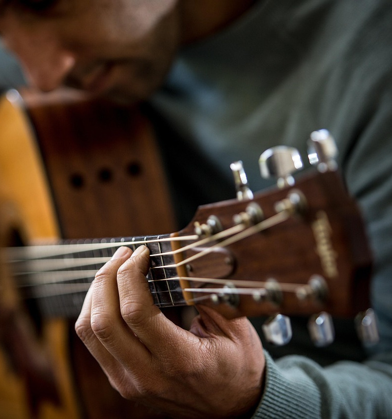 Guitar lessons in Highton